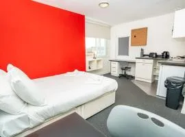 Bright Convenient Central Coventry Budget Studio