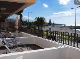 3 balconies with sea view - restaurants below - personalized support - Ponta Delgada -DOMOSTAY AL