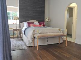 Accommodation in Dorset, Sherborne，位于谢伯恩的酒店