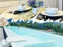 Bangtao Rooftop Seaview Laguna Skypark Condominium, condominio en Bang Tao Beach