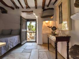Stone House By Anemos Tinos, hotel in Agios Ioannis