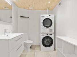 Cozy Home In Løgstør With Sauna, hotel di Trend