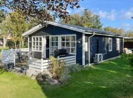 Beautiful Home In Millinge With Wifi