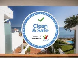 Calheta House in Luz