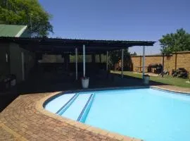 Rangers Airport Lodge