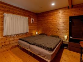 Azumino Bear's Inn, hotel in Azumino