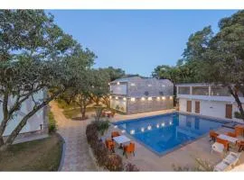 River Heritage Resort