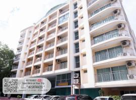 Olive Hotel & Residence Bangkok Sukhumvit 101, hotel in Bangkok