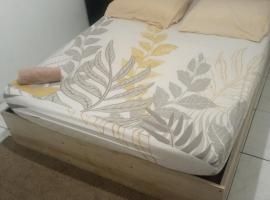 Chambre d'hôte, Bed & Breakfast in Fort-de-France