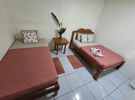 Jacobin Hostel & Cabins、ドラケのホテル
