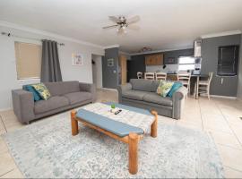 8 Vineyard, hotel in Somerset West