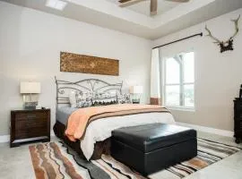 Century Oak House - Casita B