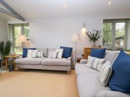 5 Waterside Wood, hotel a Windermere