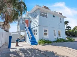 John's Pass-Time Beach Cottage #1