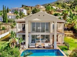 Villa Olga MARBELLA- GOLDEN MILE -Breathtaking SEA VIEW- PRIVATE POOL