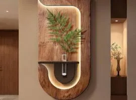 Corn Hotel and Suits