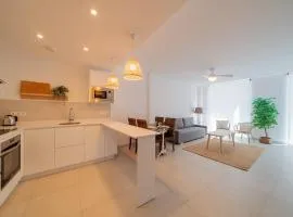 Ático con gran terraza privada cerca de la playa