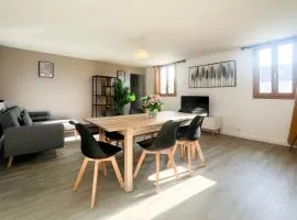 Bel appartement lumineux - quartier La Doutre - 4 personnes -