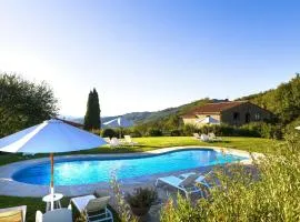 Villa With Pool In The Heart Of Chianti Rufina