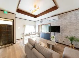 駅徒歩6分 4ldk 82平米 最大8人 成田空港から約40分 和と洋の美しい室内 隠れ家 せつきの宿