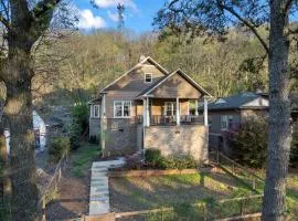 Iris Manor Luxury Modern Stay Near UAB