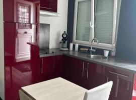 Charmant studio près de Sancheville - 27 m² - 2 pers, hotel din Sancheville