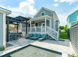 Exudes the Posh Life Heated Pool Fireplace & Stunning