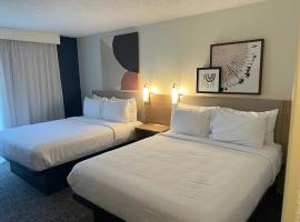 Spark by Hilton, hotel in Bettendorf
