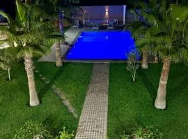 Villa Palmiers 4ch piscine ensoleillée 20mn Agadir