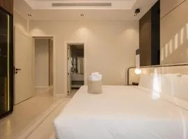 Rozn Place Apartments