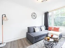 Stylish Apartment Clapham Escape + Garden