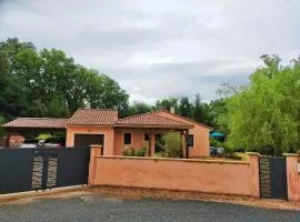 Maison du rieu 8 personnes