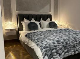 Apollo Studio 7, hotel in Dudu