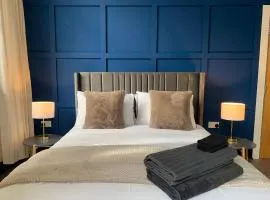 Luxury Guesthouse by The Hive WA1