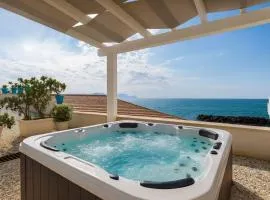 Amira Beach Villa by Le Dhome Sicily