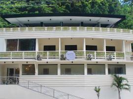 Mayad Boutique Hotel El Nido - Newly Renovated, хотел в Ел Нидо