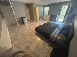 Delightful Studio, 15 mins to Downtown Atlanta