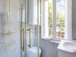 New, Elegant & Cozy, 2 Guests