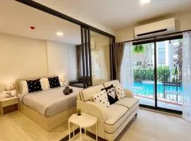 Cicada Cabanas Huahin Diamond Pool Access room