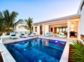 Skyline Villas - Villa Venus with Private Pool