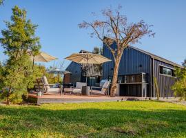 Seréntha, hotel a Francisco Zarco