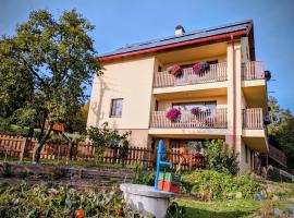 Apartmány U Zvoničky, hotel en Prachov