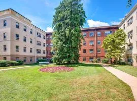 Comfy & Relaxing Apt