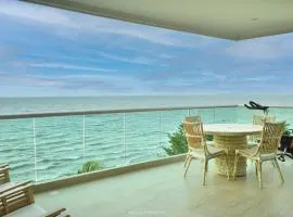 Magico Apartamento Frente al Mar 3 Habitaciones CV41