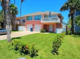 Big Home for Family Pet Friendly Beach view