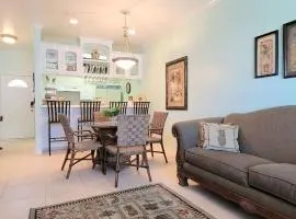 Great Location Pool Near the Beach