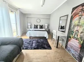 Zhantique Guest House 2- Unit 2