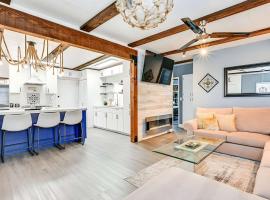 Spacious Family Getaway with Grill Firepit and Patio, hotel en San Ysidro