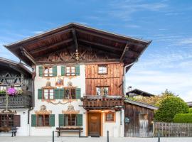 Stube & Stories - Heritage Riverside Home, hotel a Garmisch-Partenkirchen