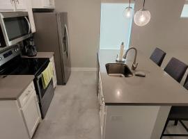 New Waterfront Bungalow Fisherman's Paradise, hotel em Port Isabel